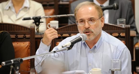 Taller de Investigación Periodística II: Perfil de Alberto Cortes